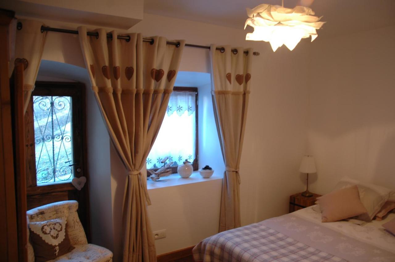 Chalet Le Triollet แซ็งต์-แฌร์เวส์-เลส์-แบ็งส์ ภายนอก รูปภาพ